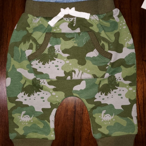 Baby Girl Outfit - Picture 4 of 4